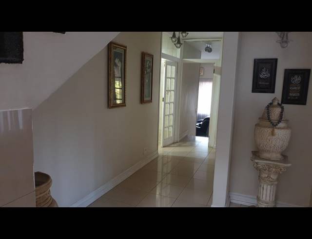 4 BEDROOM HOUSE FOR SALE IN LAUDIUM